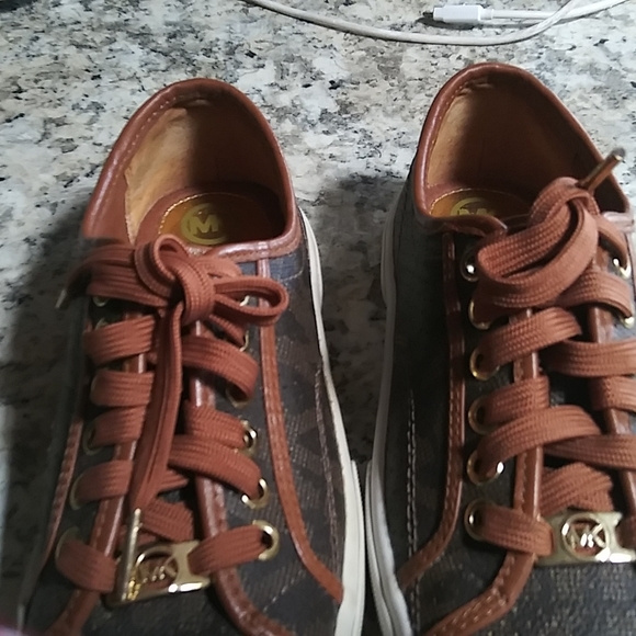 Michale kor - Picture 4 of 4